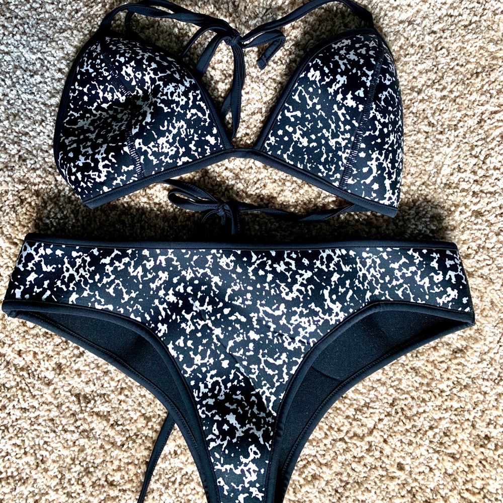 Cheeky Bikini Top Only